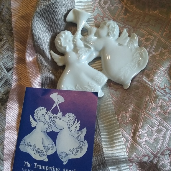 ✨Haviland Christmas Collection✨ - Picture 2 of 2